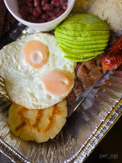 Paisanos Latin Cuisine