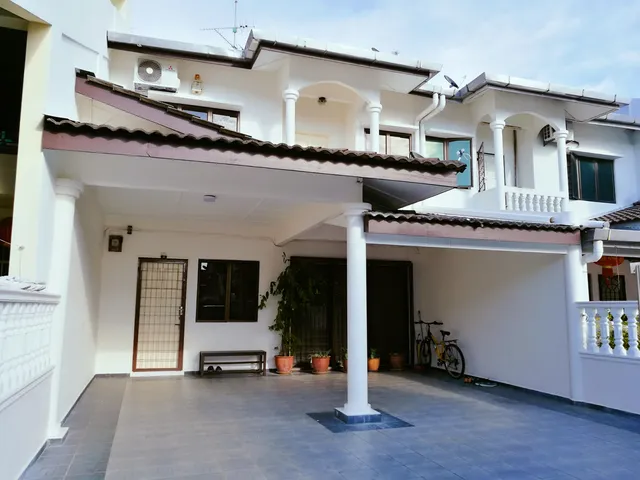 Madam Wong Guest House