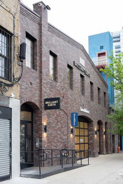 Brilliant Earth