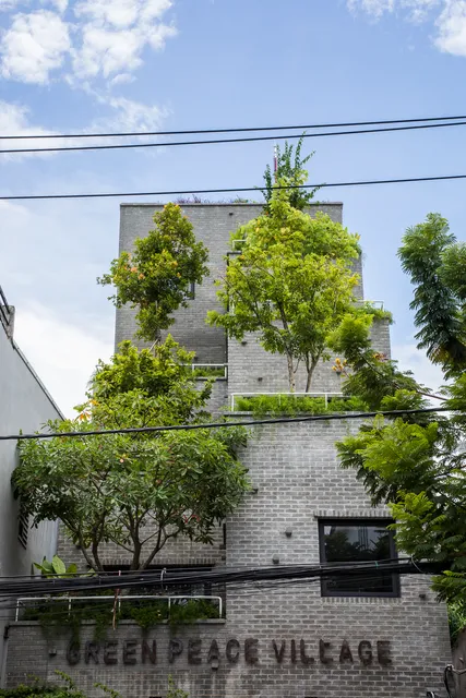 Green Peace - 121 Nguyen Cong Tru