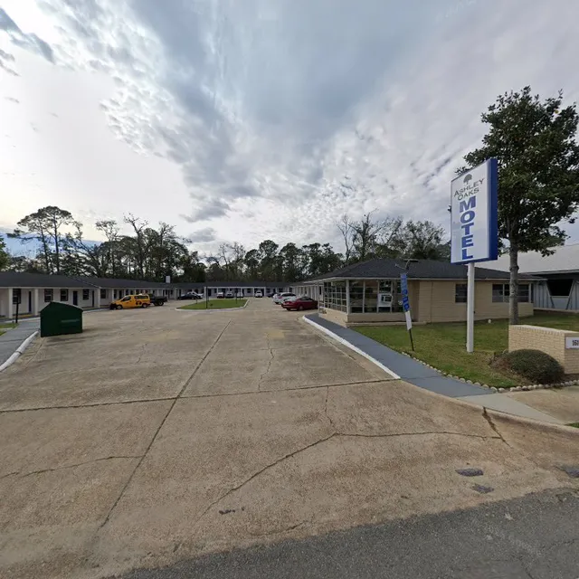Ashley Oaks Motel
