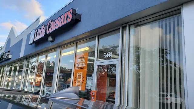 Little Caesars Pizza