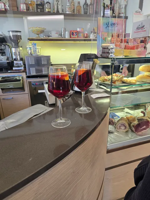 Bar Maximilian S.N.C di Cicero Giovanni e C