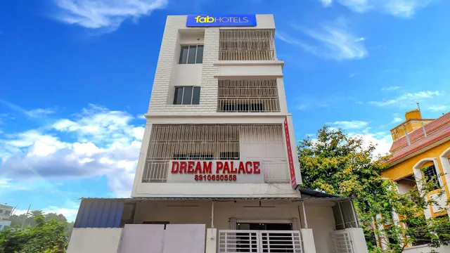 FabHotel New Dream Palace - Hotel in Kasba, Kolkata