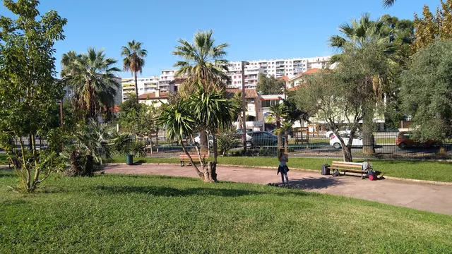 Square Marcel Kirchner