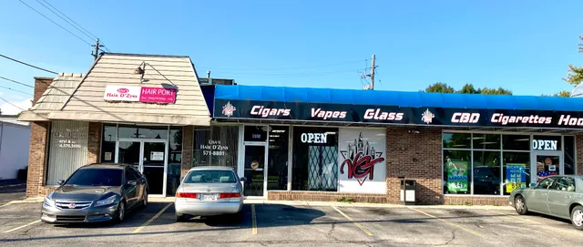 College Square Shopping Center