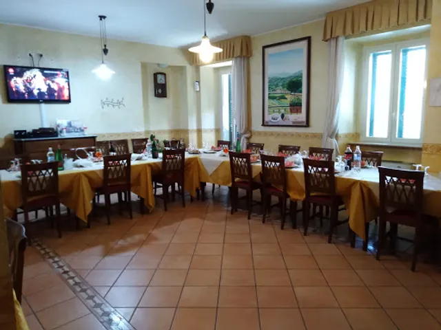 Pizzeria Antichi Sapori - Roxy Bar