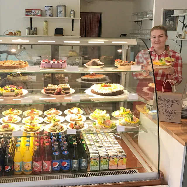 Väddö Dairy Farm - Farm Shop & Cafe