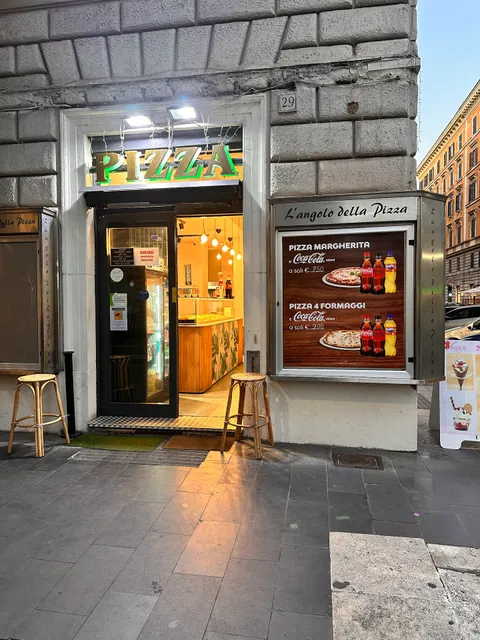 L'angolo della pizza