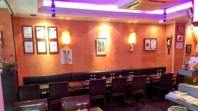 IZU (レストランジャポネーズ)