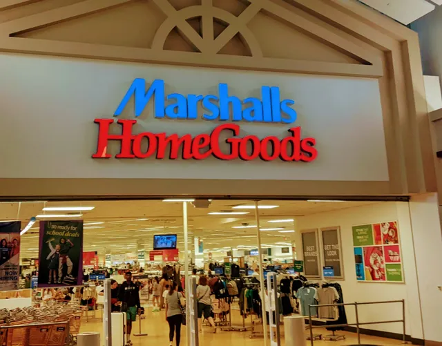 Marshalls & HomeGoods