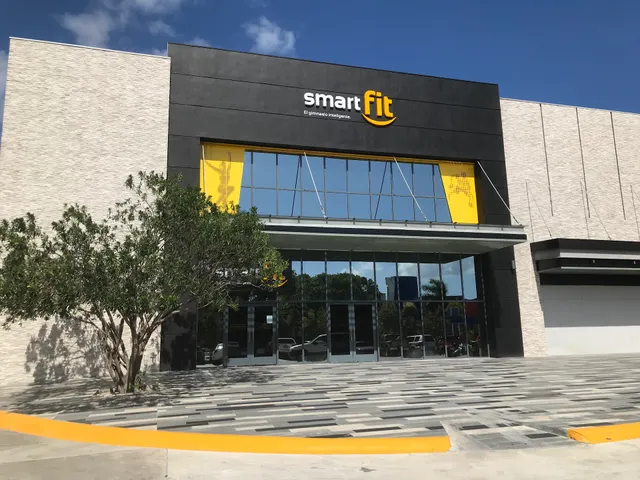 Gimnasio Smart Fit - Américas Playa del Carmen