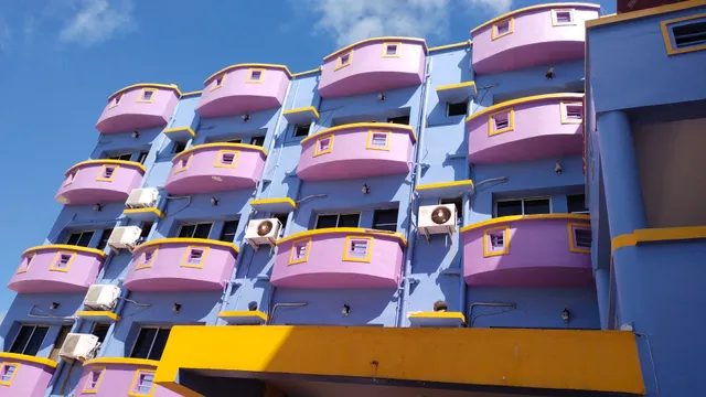 OYO Flagship 64039 Reshmi Plaza