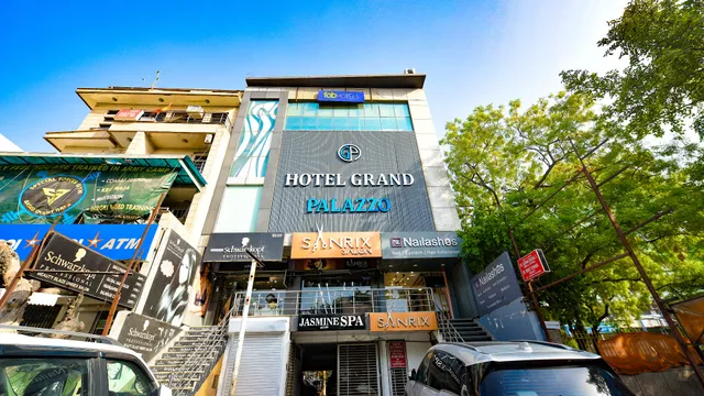 FabHotel Grand Palazzo