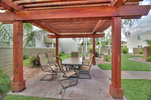 Magnolia Place Apartments