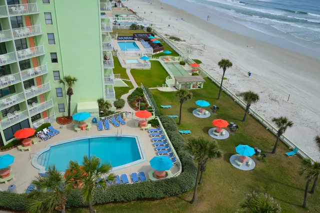 El Caribe Resort & Conference Center