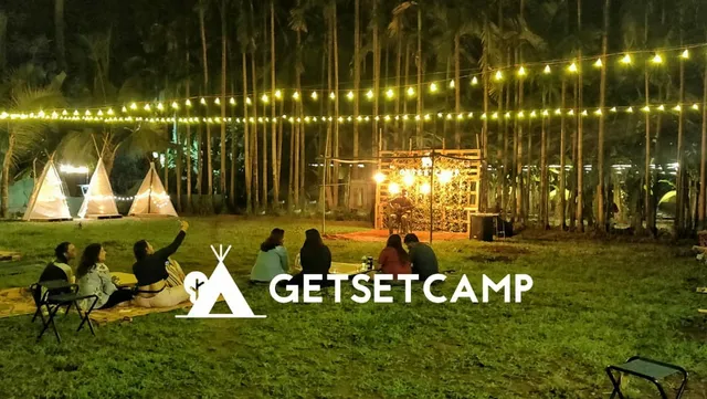 Camp Aloha by Getsetcamp