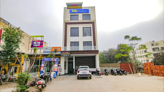 FabHotel Chandigarh - Hotel in Kharar, Mohali