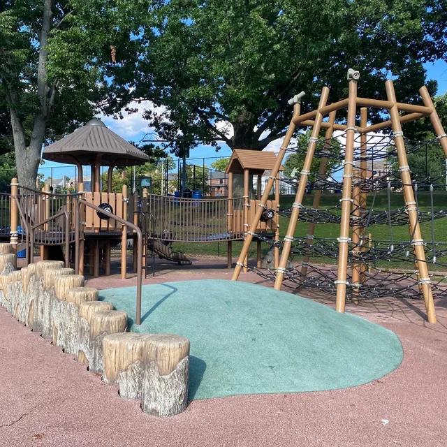 Fort Stevens Recreation Center