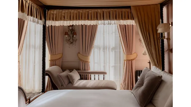 Henry's Townhouse, Marylebone