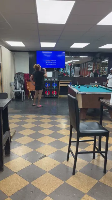 La Cima mariscos , antojitos y mas