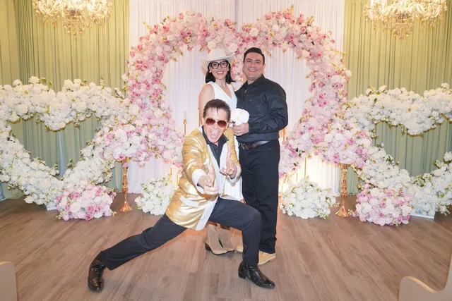 Chapel of Crystals - Las Vegas