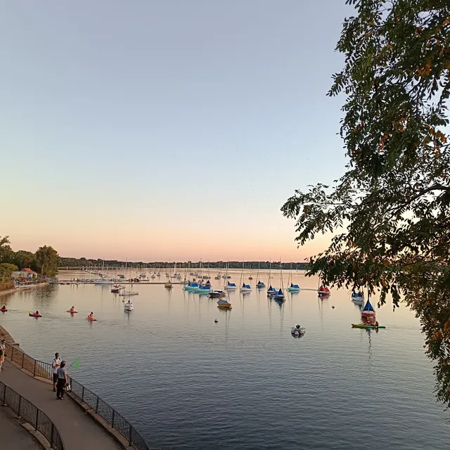 Bde Maka Ska Playground