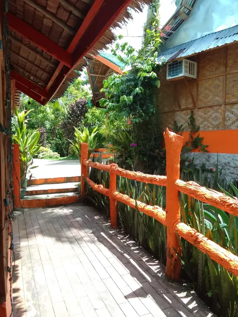 Grotto Gardens Homestay