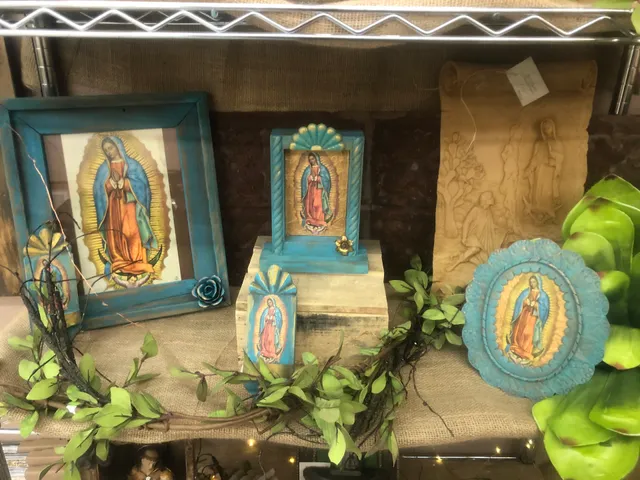 Los Ranchos Antique Mall