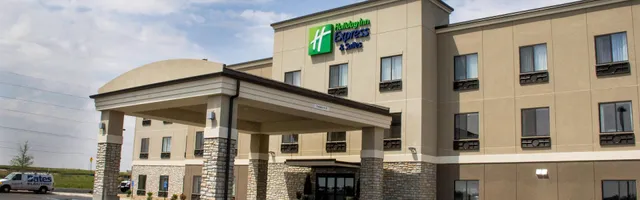 Holiday Inn Express & Suites Sikeston by IHG