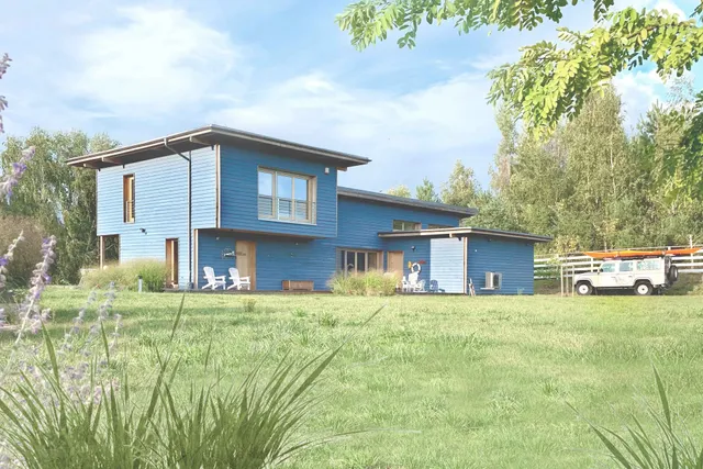 Family Lodge Blue Lakehouse 50m from Lake with Sauna