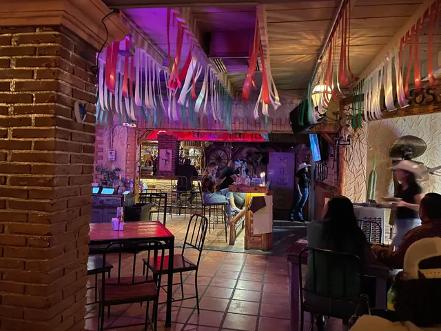 Cascabel Cantina Popular