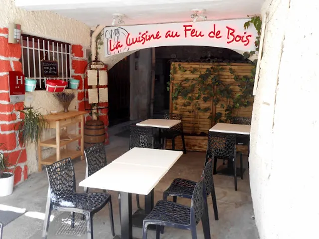 La Cuisine Au Feu De Bois