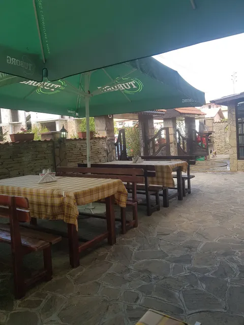 Karadarlievi Guest House