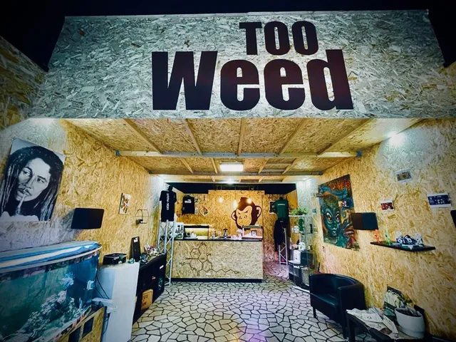 Too Weed canapa store & svapo