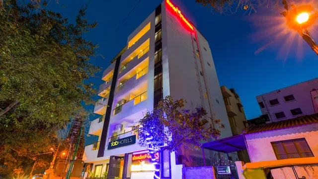 FabHotel Phoenix Brookfield - Hotel in Brookefield, Bangalore