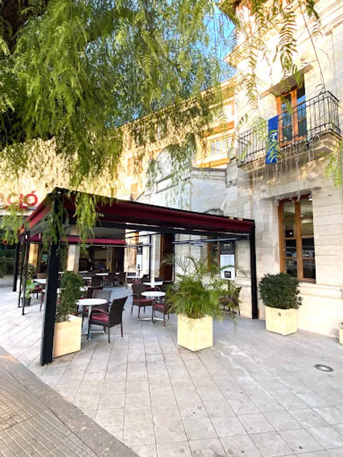 S'estació by Mas natural