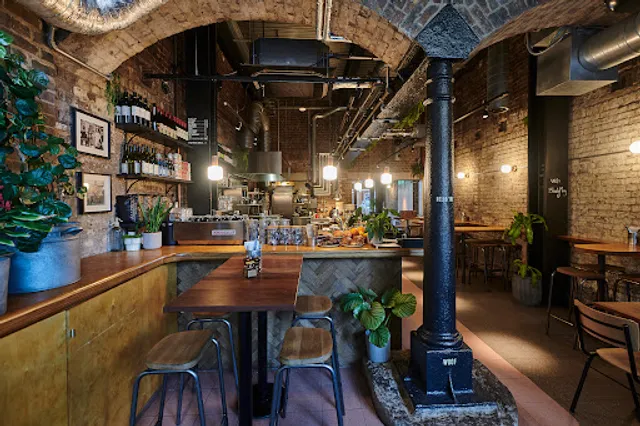 Morty & Bob’s - Kensal Rise