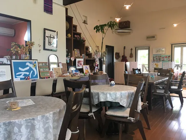 Cafe de LaLa カフェ・ドゥ・ララ