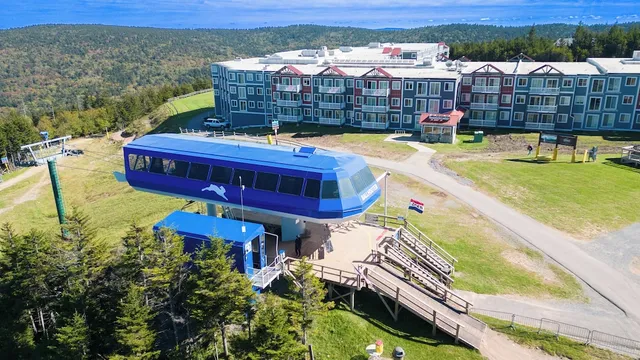 Snowshoe Mountain Lodge