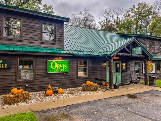 Pere Marquette River Lodge