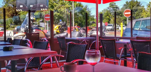 BRASSERIE de LESCUDILLIER