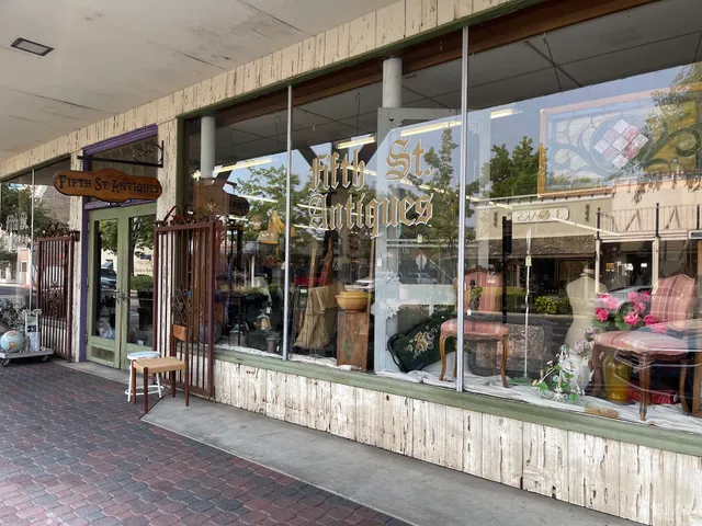 Fifth Street Antiques