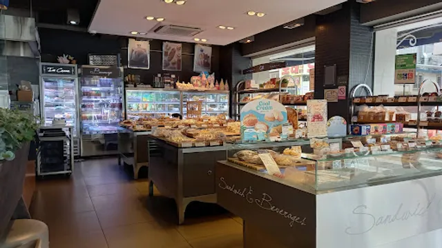 파리바게뜨 천안신세계