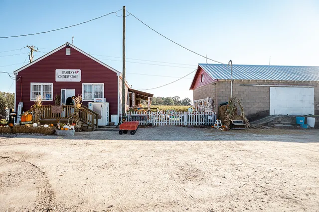 Darden's Country Store