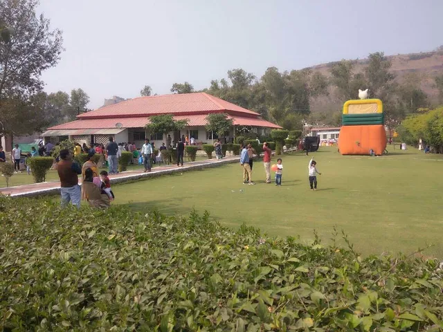 Meera Resort and marriage garden
