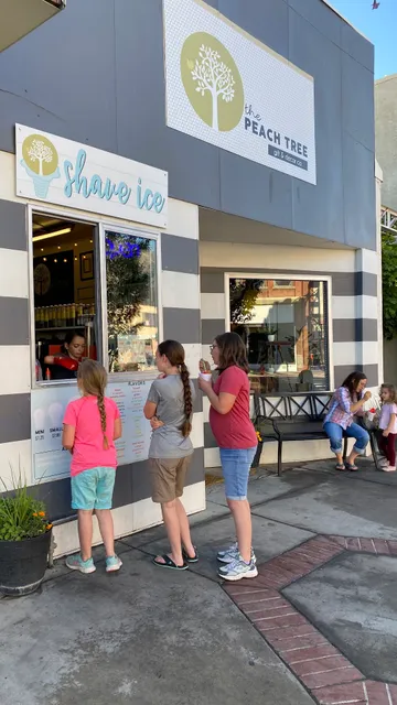 The Peach Tree Crafts Decor and More