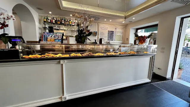 Antico Caffè Piazza Pola