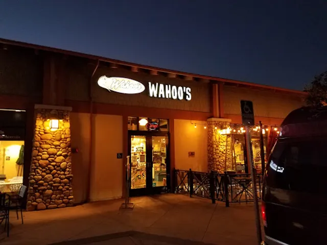Wahoo's Fish Taco