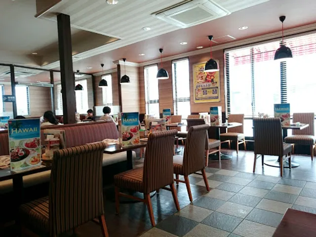 ガスト 富山荒川店